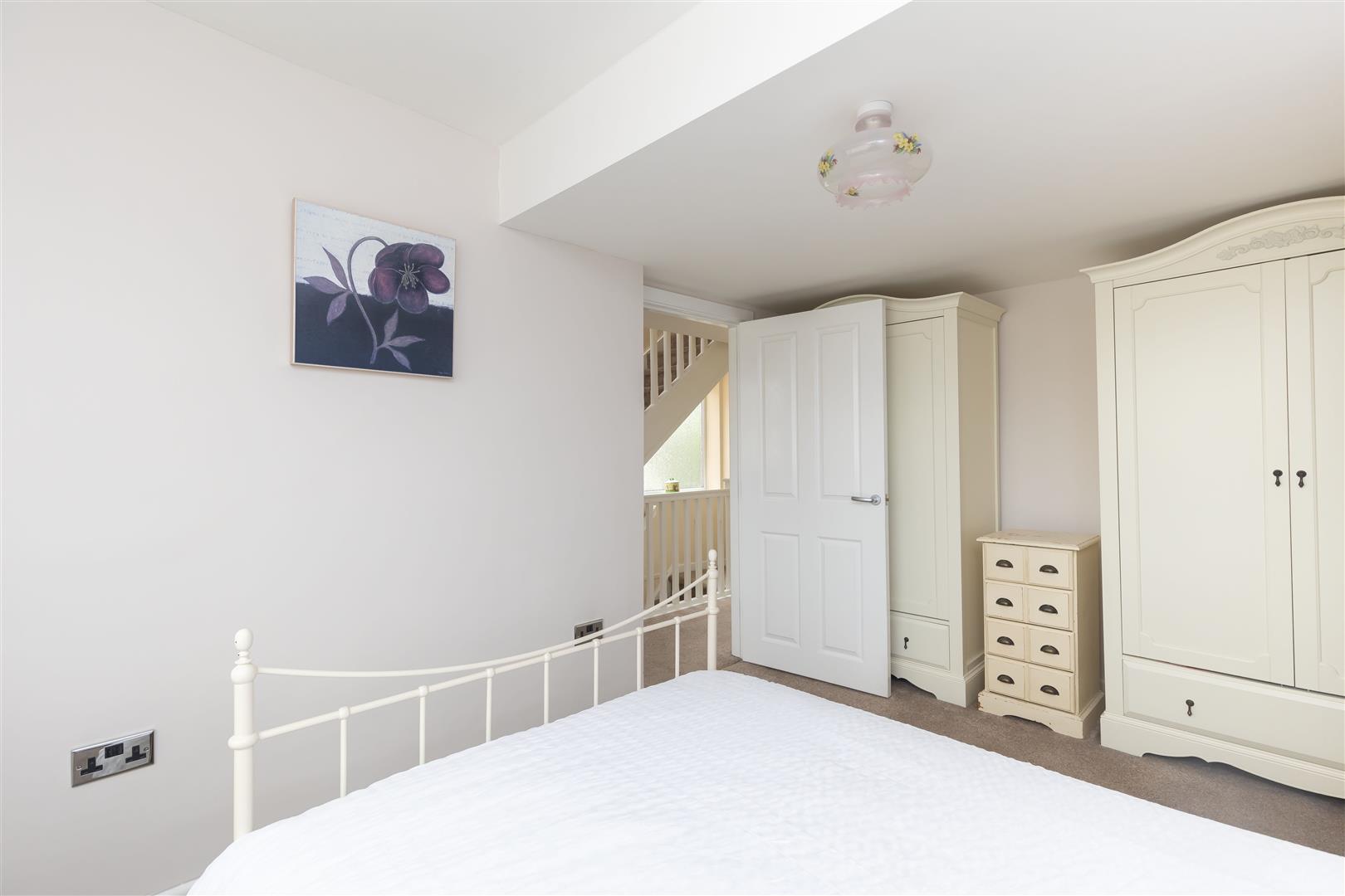 Langholm Close, Leyland